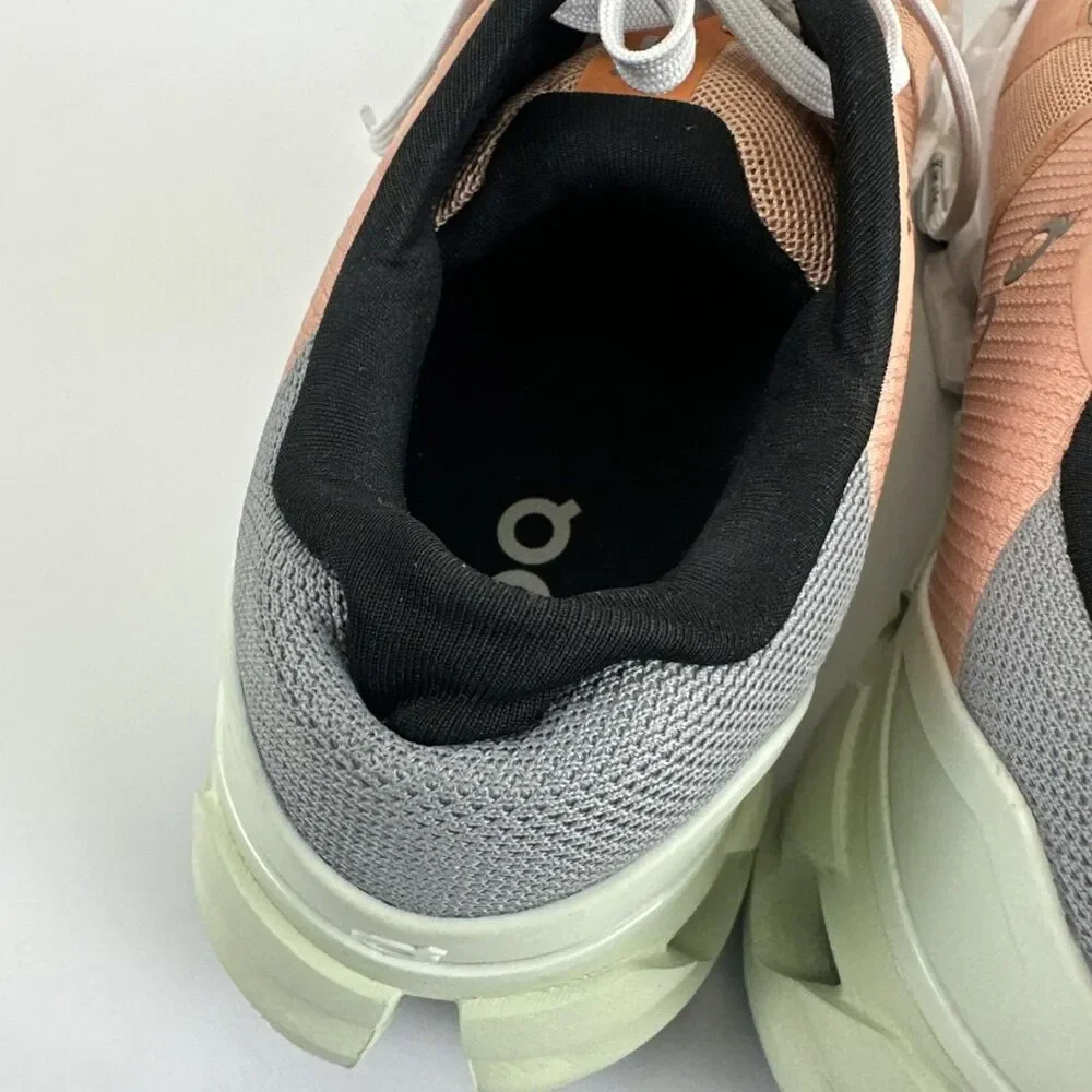 On Running Cloudflyer 4 Sneaker Peach‎ Aloe Swiss Performance Comfort Womens 8.5